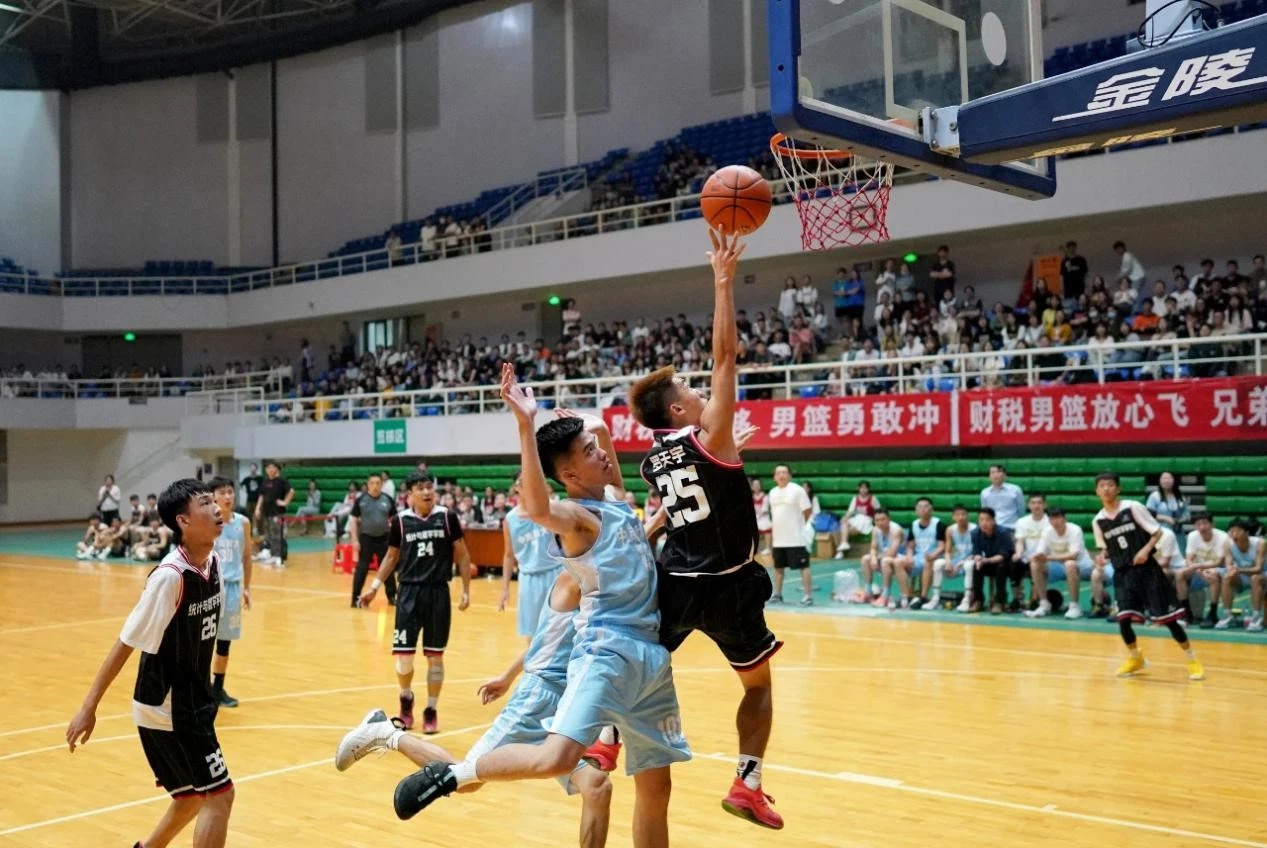 中南财经政法大学男篮联赛落幕 我院夺冠历程全回顾